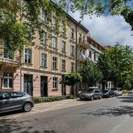 Atrium - Old Town Luxury Apartments - By Upstairs Krakow Exterior photo