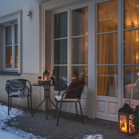Atrium - Old Town Luxury Apartments - By Upstairs Krakau Exterior foto